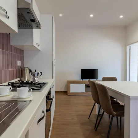 Guesthost - Casa Degli Oleandri Apartamento *